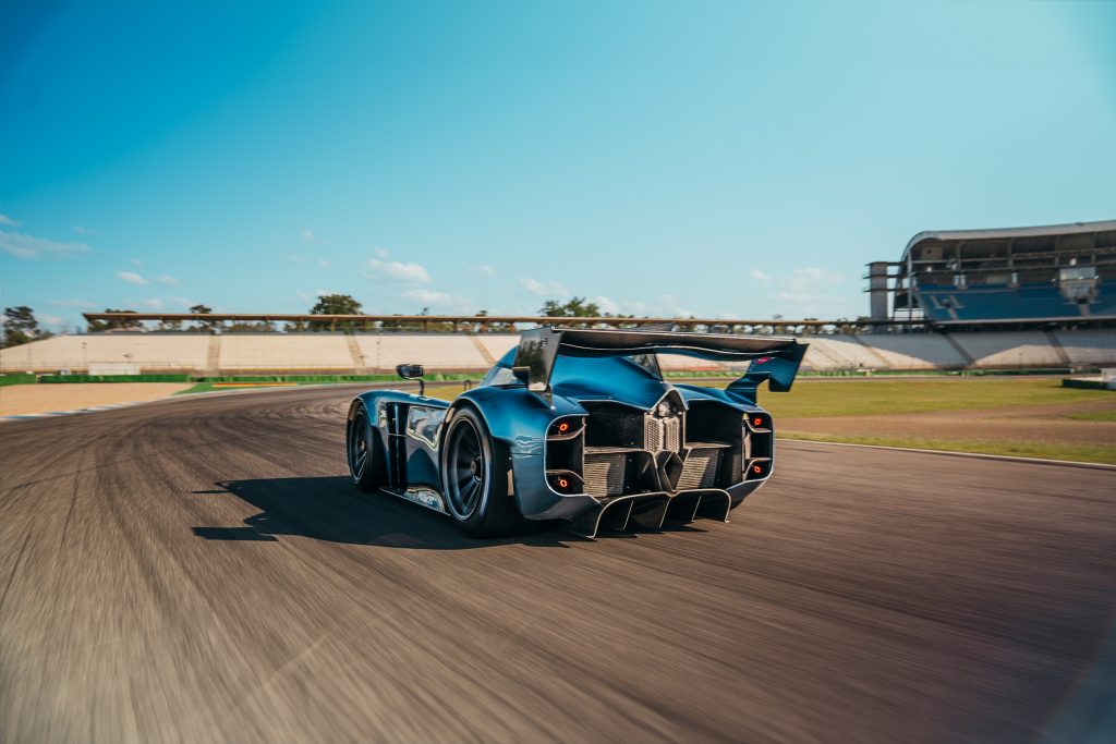 McMurtry Spéirling PURE fan car – Hockenheim Record 1.24.43