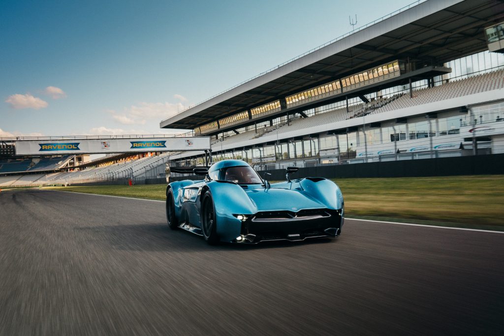 McMurtry Spéirling PURE fan car – Hockenheim Record 1.24.43